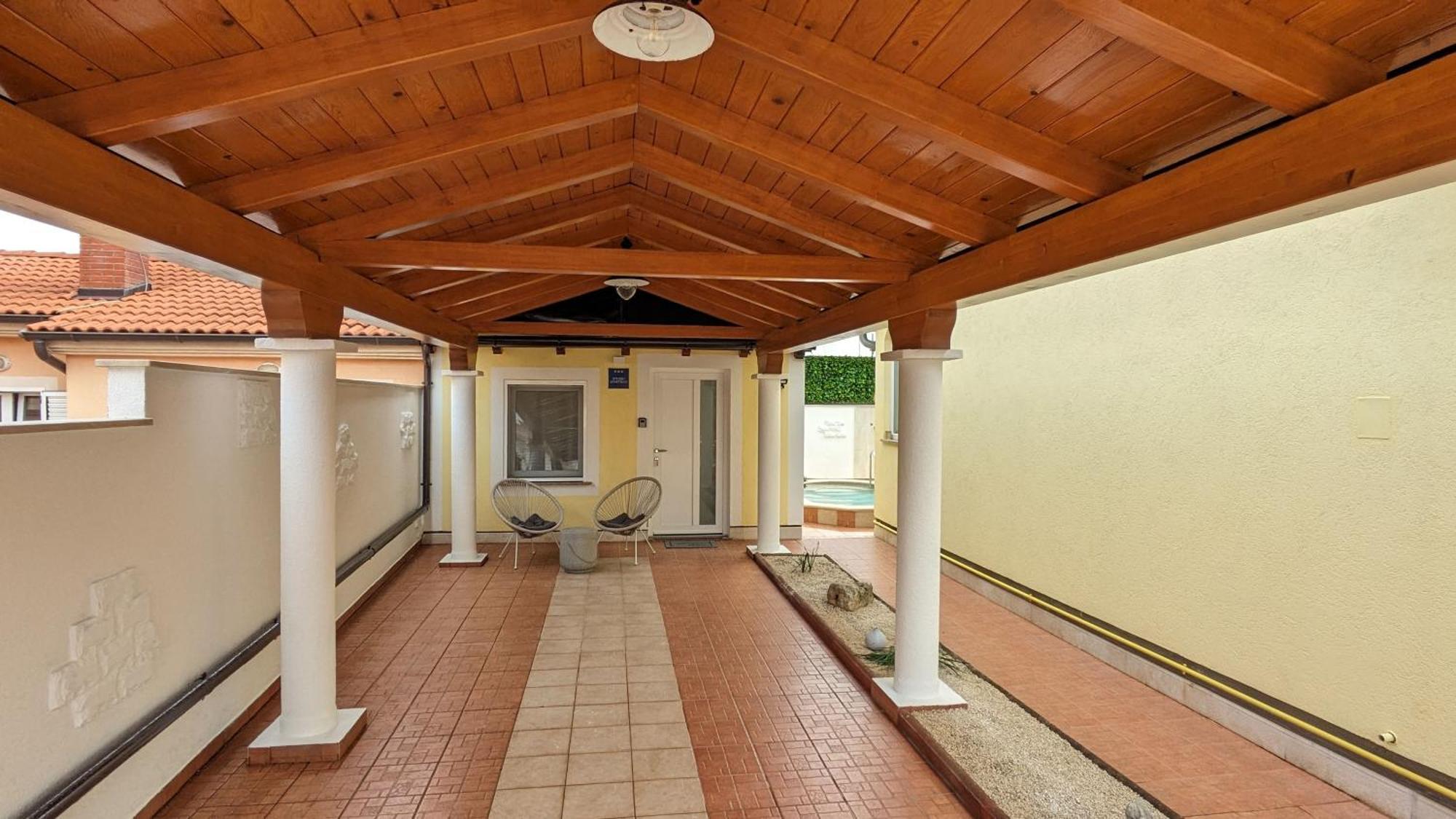 Poolside Studio Fažana エクステリア 写真